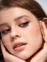 Eyeliner liquide imperméable Pro Precision-Noir – Image 2