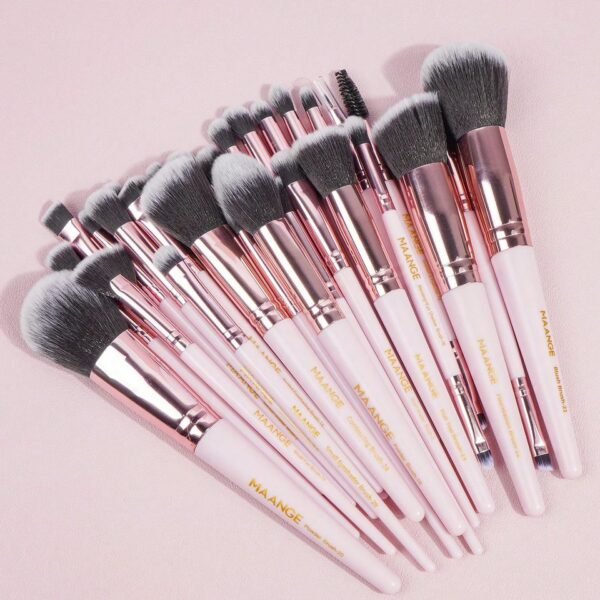 MAANGE 30pcs Professional Makeup Brushes Set