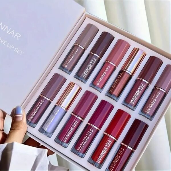 Ensemble de 12 rouges à lèvres